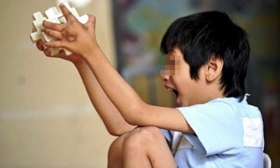 8 phương pháp can thiệp cho trẻ tự kỷ