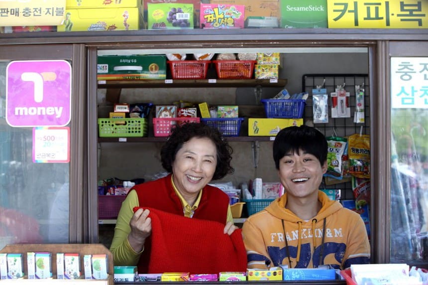 PHIM VỀ NGƯỜI KHUYẾT TẬT NGÀY KHÔNG CÒN MẸ 5