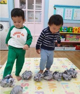 Bắn quả bóng báo